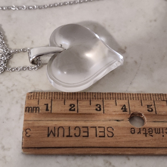 Stunning Clear Crystal Lalique Heart Necklace - Picture 16 of 16